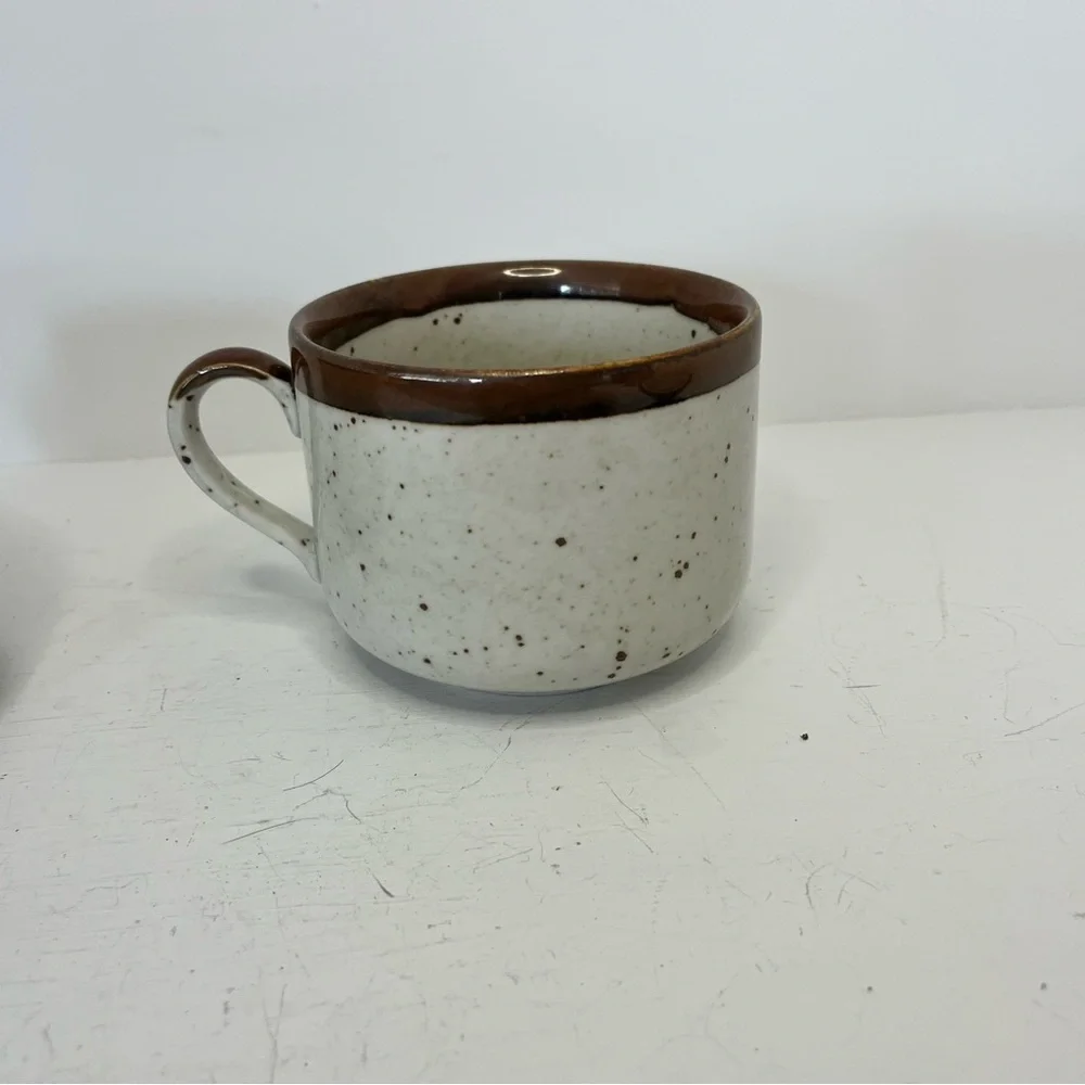 Vintage German Floral Ceramic Mugs Set - Brown and White - Picture 9 of 12